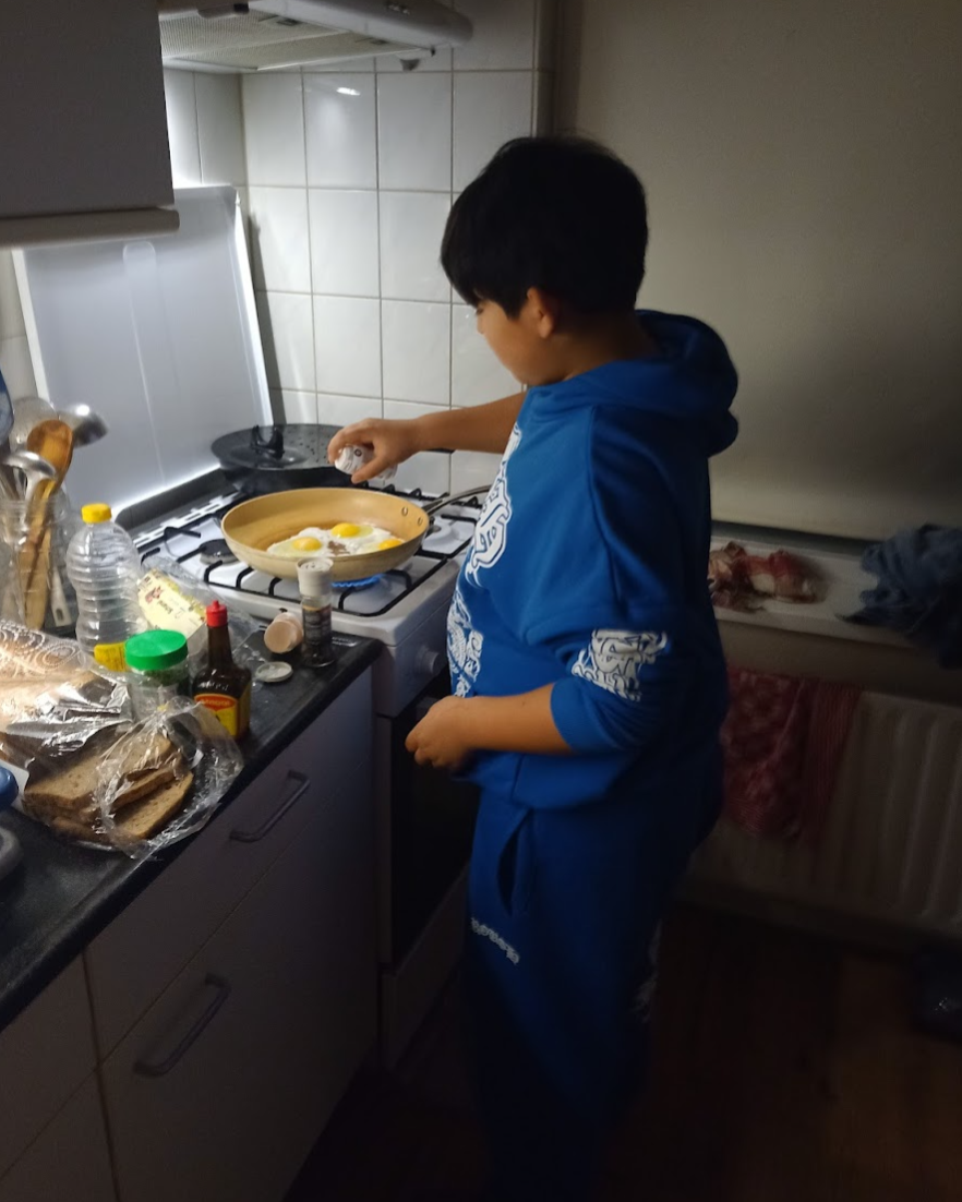 Van vetvlek tot visolie: wat zit er eigenlijk in je pan?